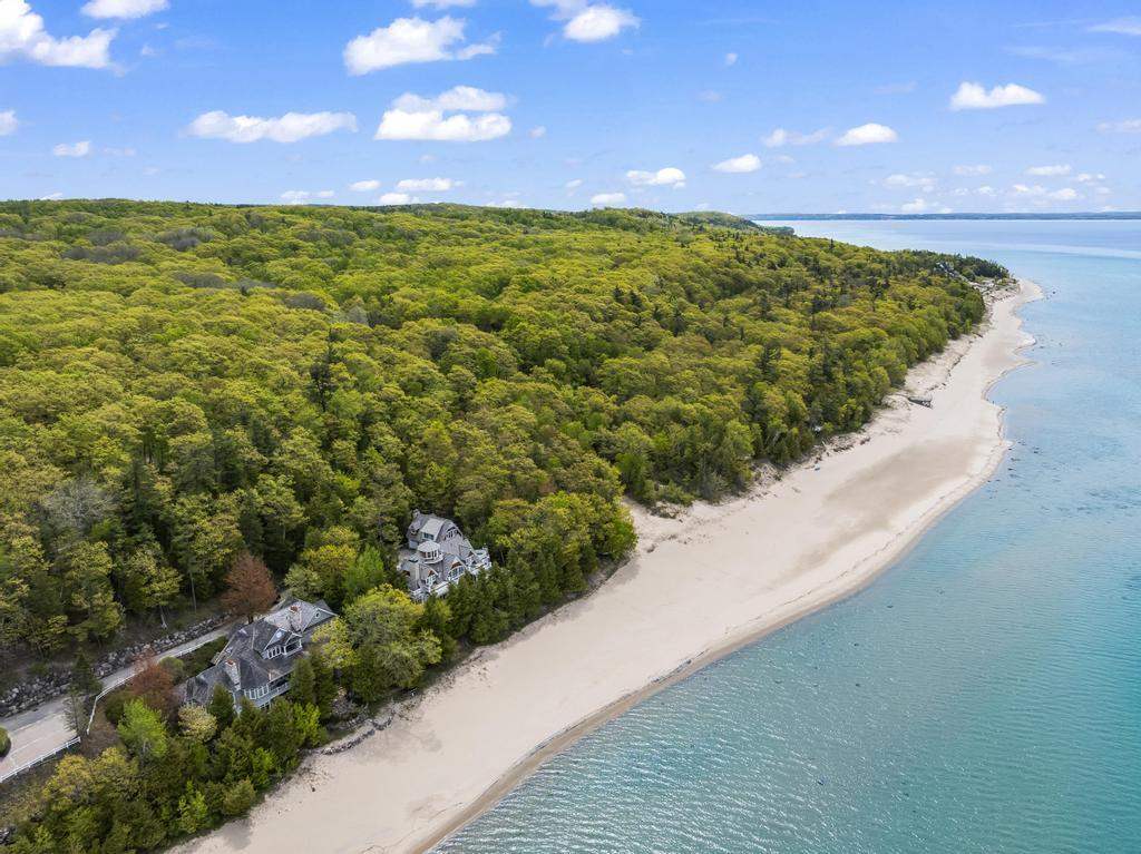 4260 S Lake Shore Drive Harbor Springs MI 49740