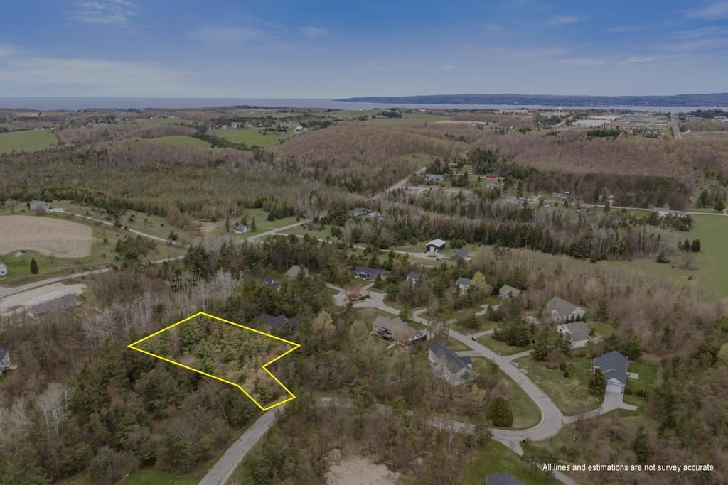3438 Annie's Way Petoskey MI 49770