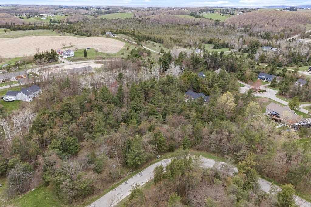3438 Annie's Way Petoskey MI 49770
