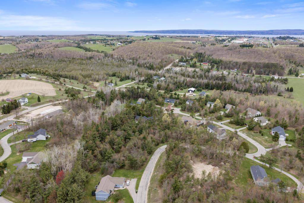 3438 Annie's Way Petoskey MI 49770