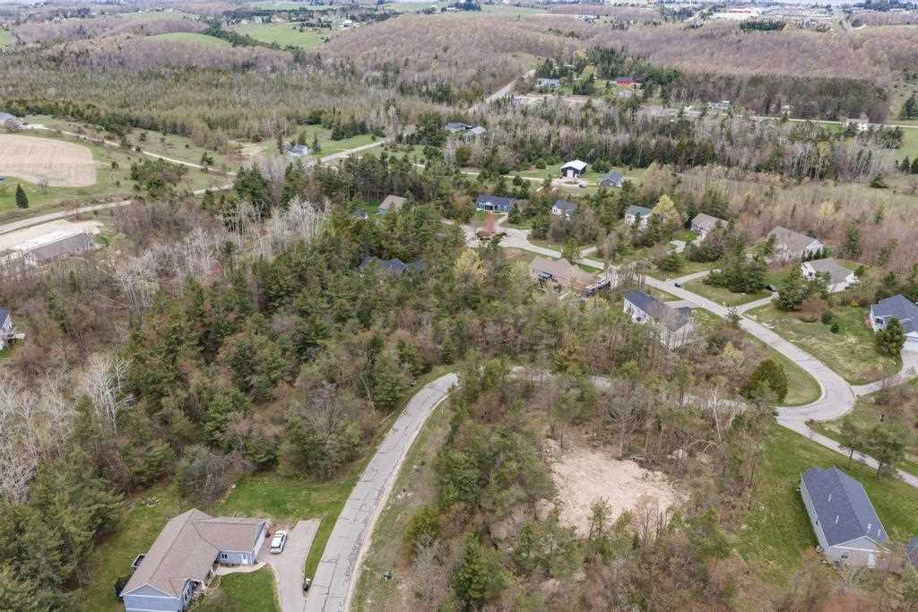 3438 Annie's Way Petoskey MI 49770