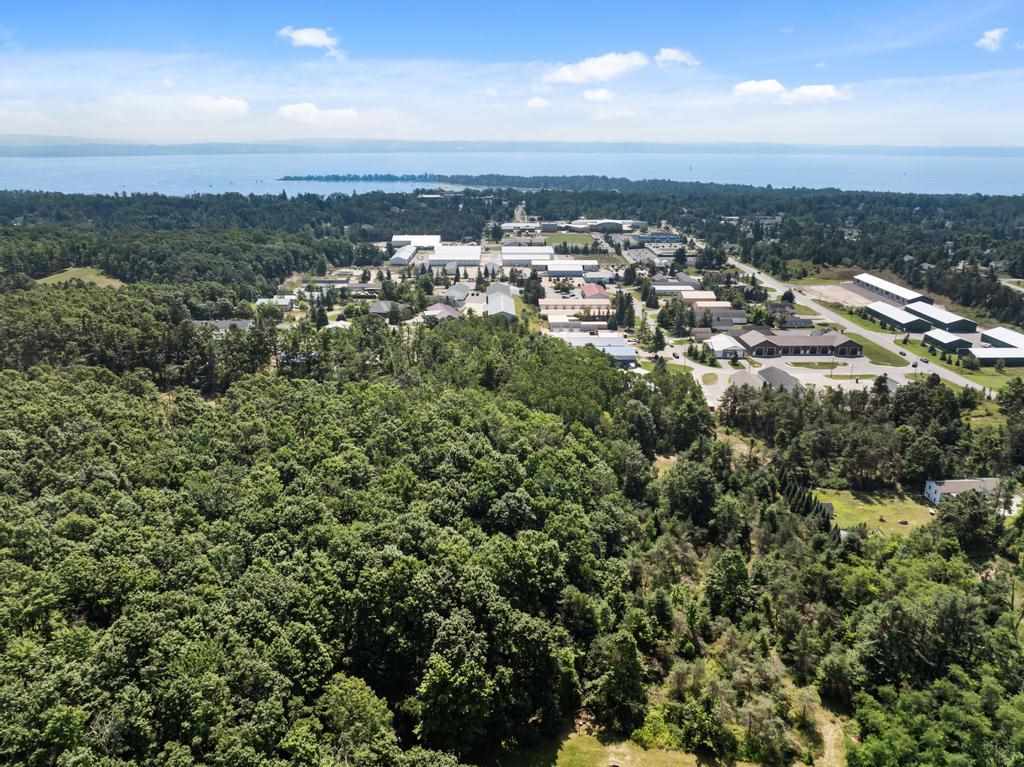 7481 S State Street Harbor Springs MI 49740