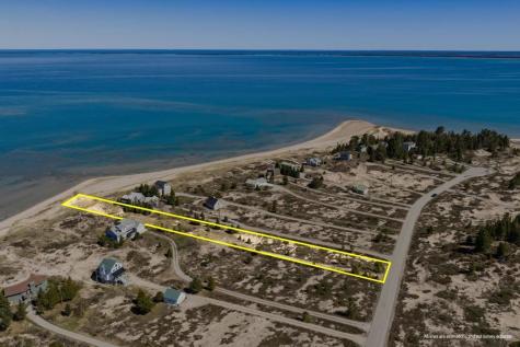 8815 Sturgeon Bay Drive Harbor Springs MI 49740