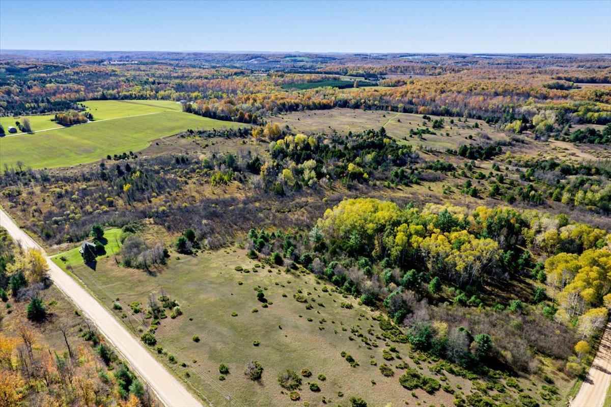 Tbd Lacroix East Jordan MI 49727