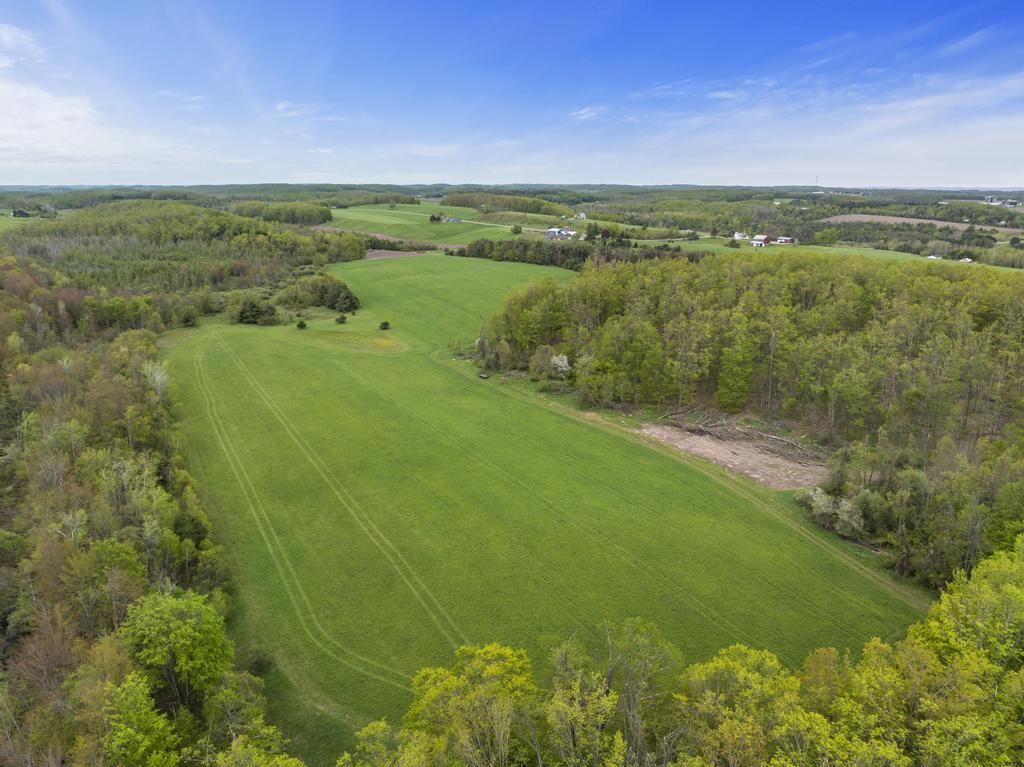 15210 Ferry Road Charlevoix MI 49720