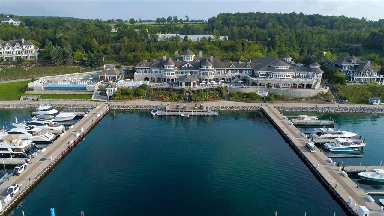 6114 Coastal Cliffs Court Bay Harbor MI 49770