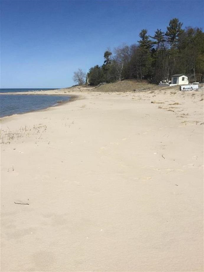 5095 Thorne Swift Court Harbor Springs MI 49740