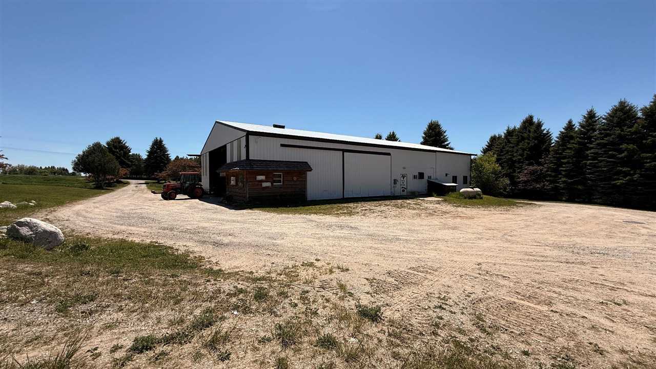 11486 Essex Ellsworth MI 49729