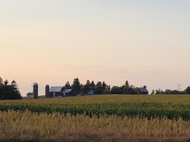 1960 Farmview Lane Petoskey MI 49770