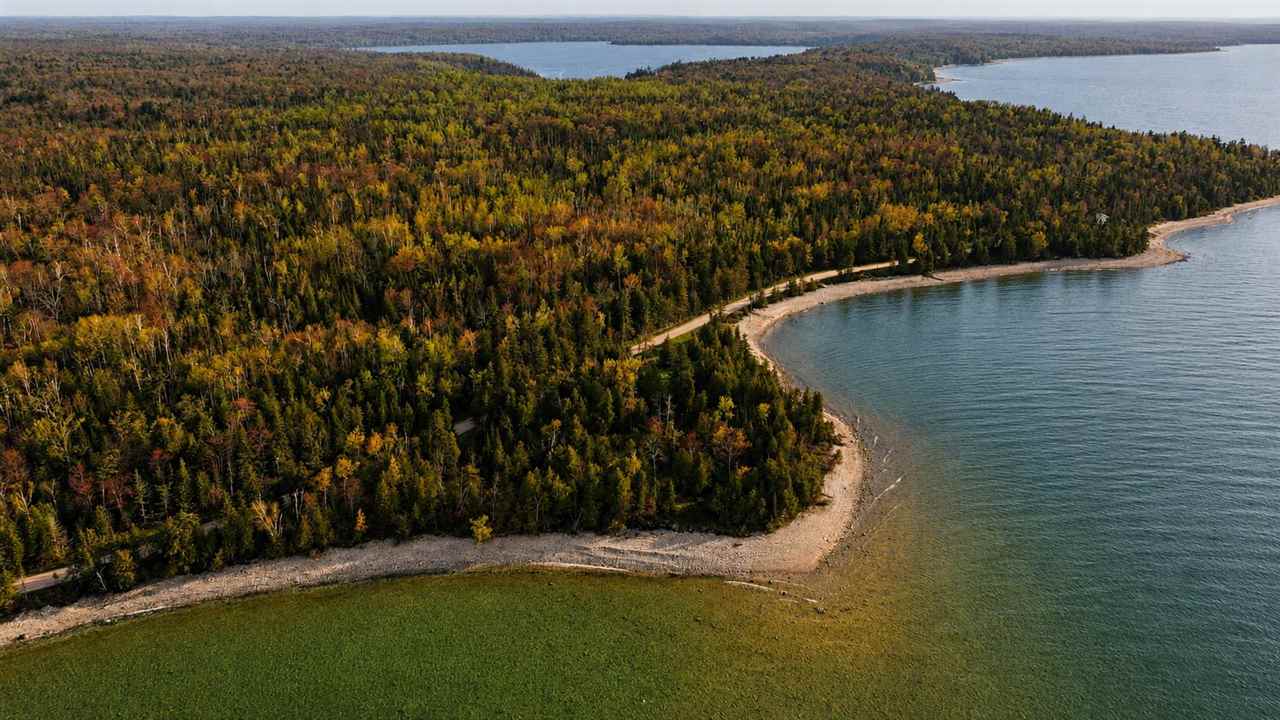 27150 South End Road Beaver Island MI 49782