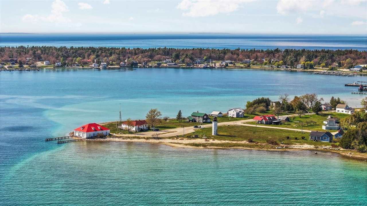 27150 South End Road Beaver Island MI 49782