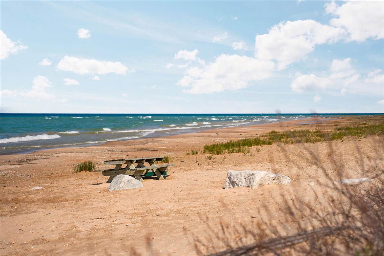 27150 South End Road Beaver Island MI 49782