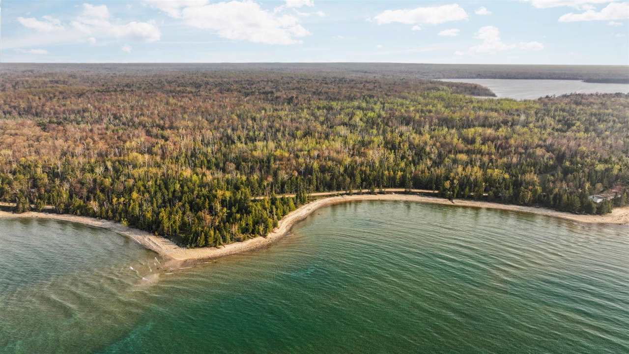 27150 South End Road Beaver Island MI 49782