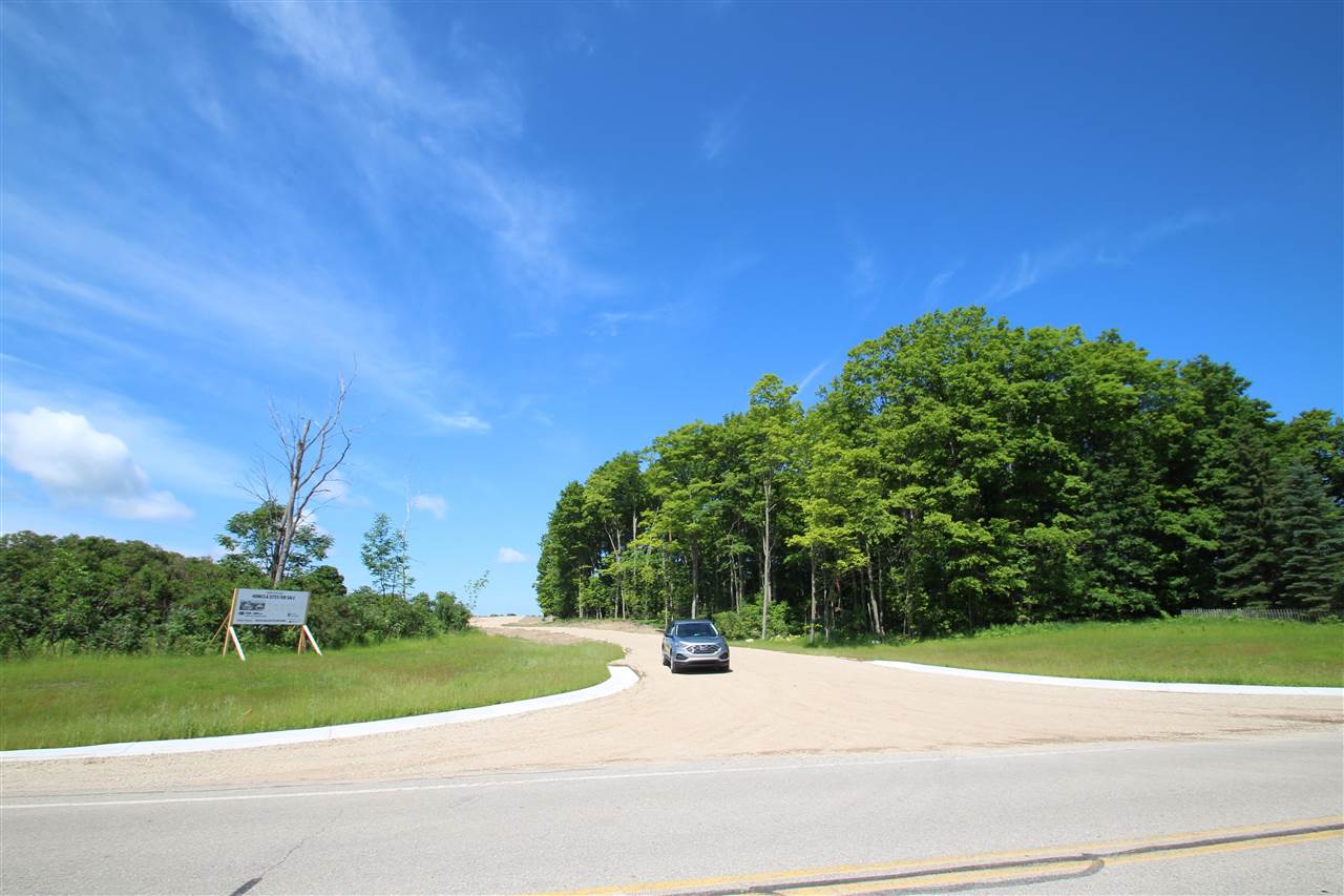 1751 Farm View Lane Petoskey MI 49770