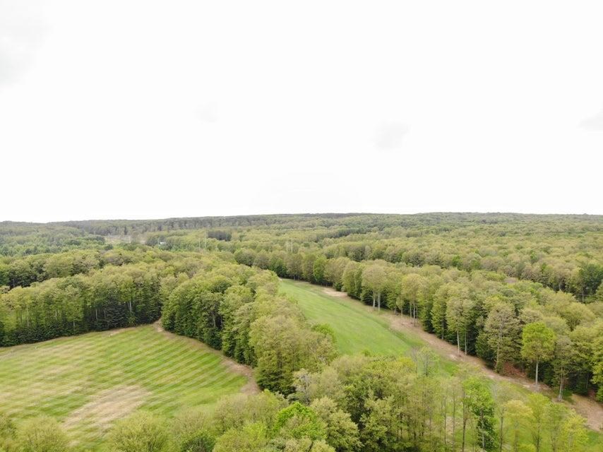 1975 + 1995 Clubhouse Drive Harbor Springs MI 49740