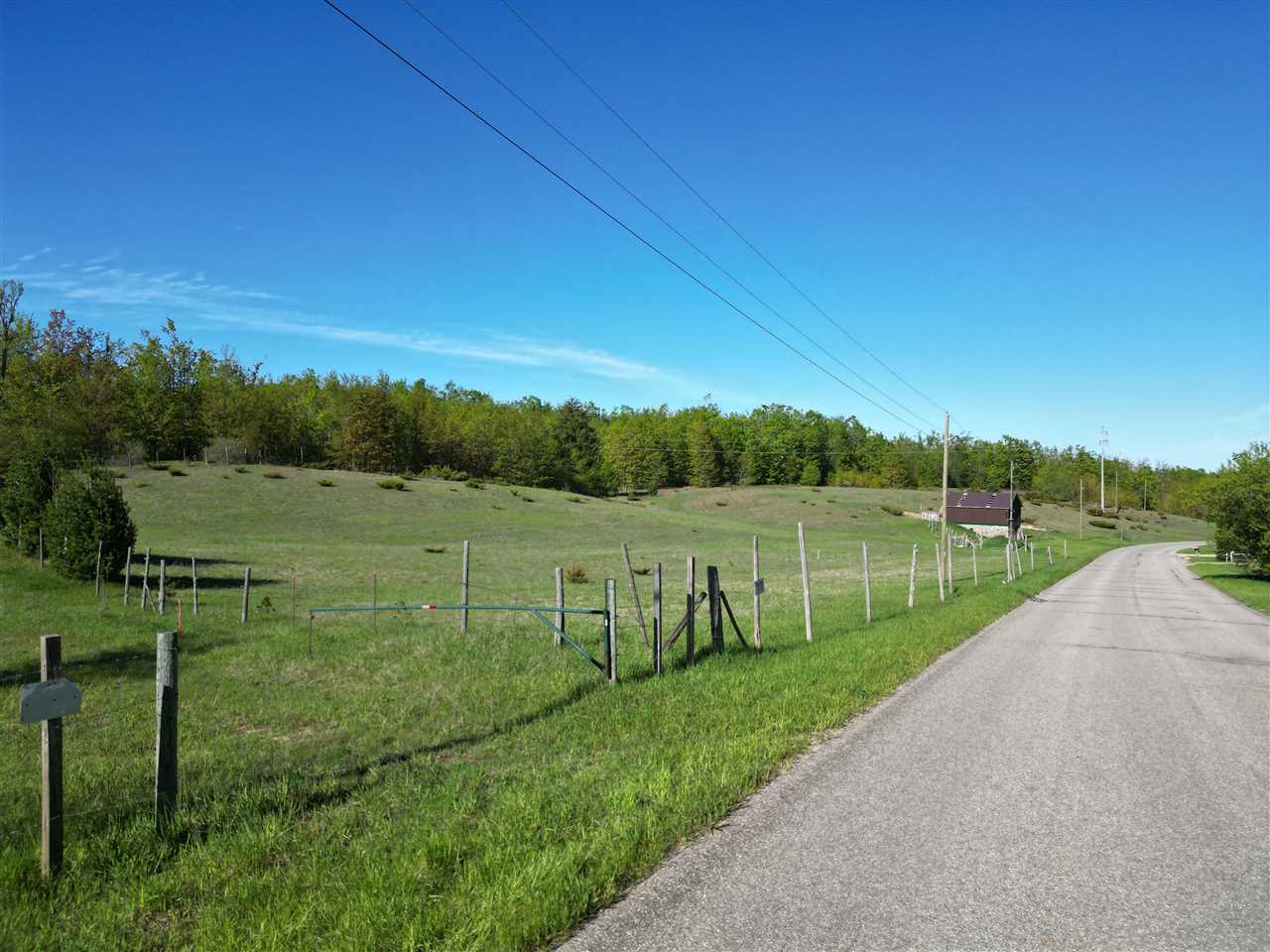 2449 Erickson Road Boyne City MI 49712