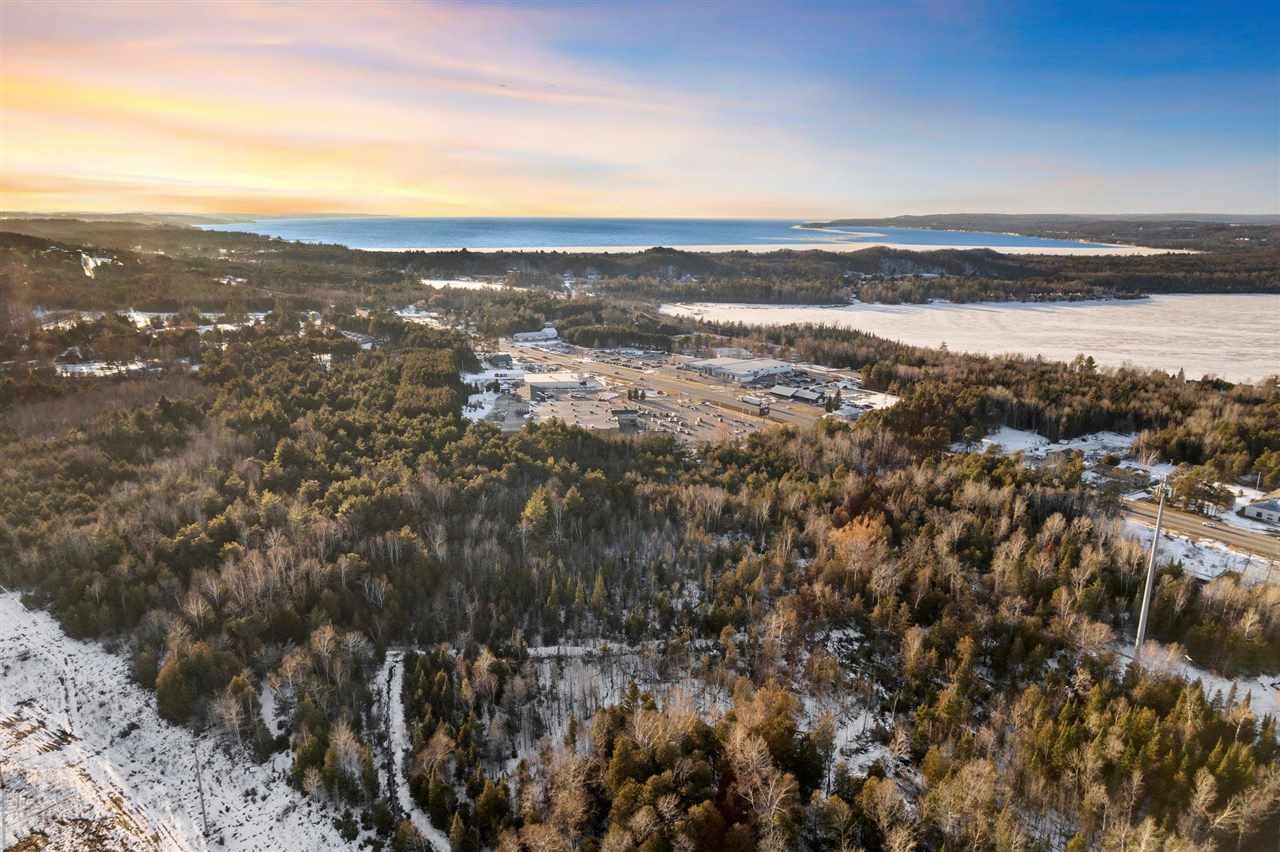 2070 & 2002 U.s. 31 N Petoskey MI 49770