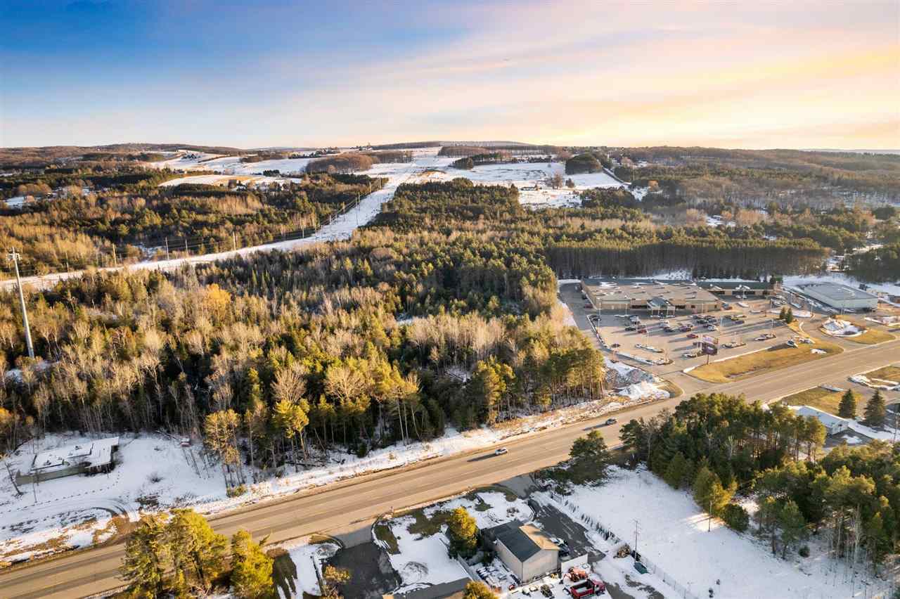 2070 & 2002 U.s. 31 N Petoskey MI 49770