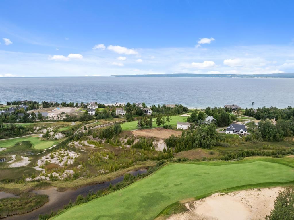 6193 Coastal Cliffs Court Bay Harbor MI 49770