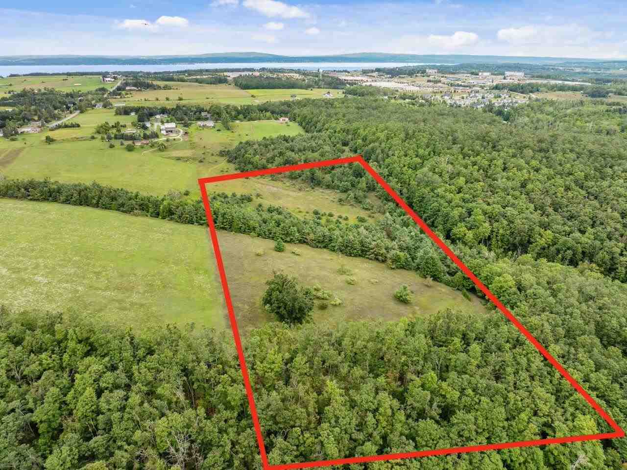 1951 Intertown Road Petoskey MI 49770