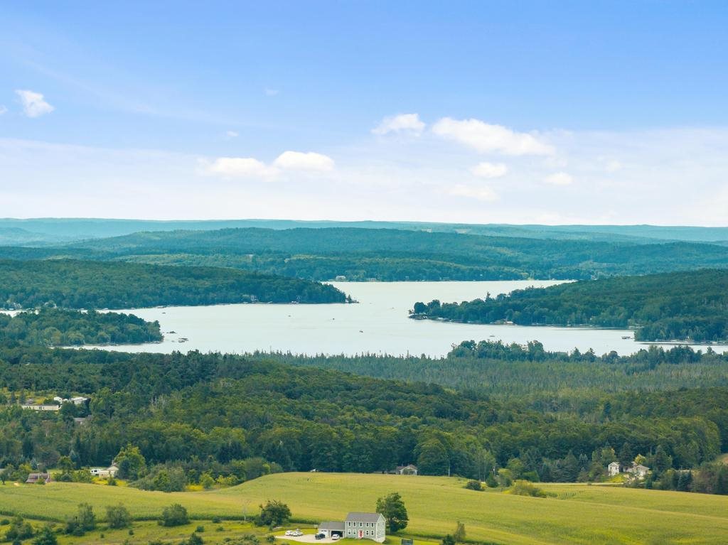 1951 Intertown Road Petoskey MI 49770