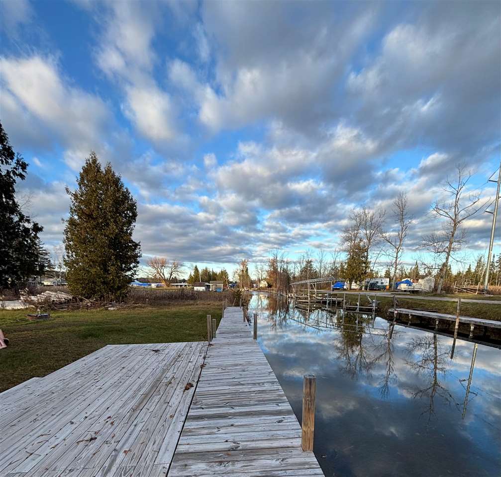 3141& 3145 Mingo Trail Indian River MI 49749