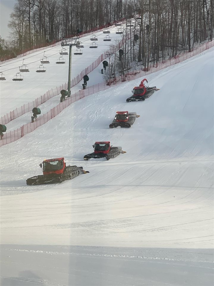 340 Pleasant Ridge Drive Harbor Springs MI 49740