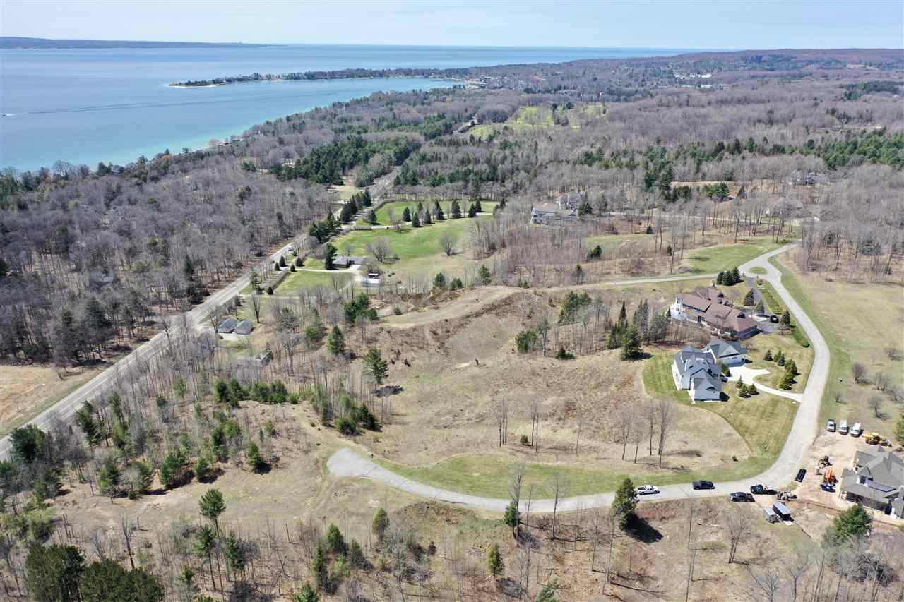 8178 East Ridge Road Harbor Springs MI 49740