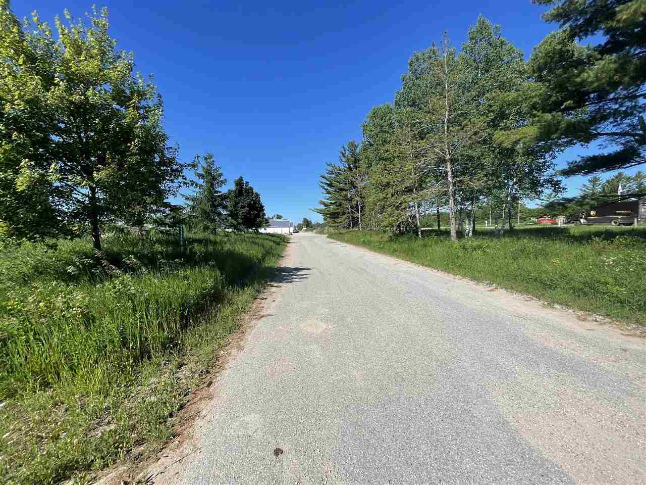 11758 - 2 Us 31 Highway Charlevoix MI 49720-000