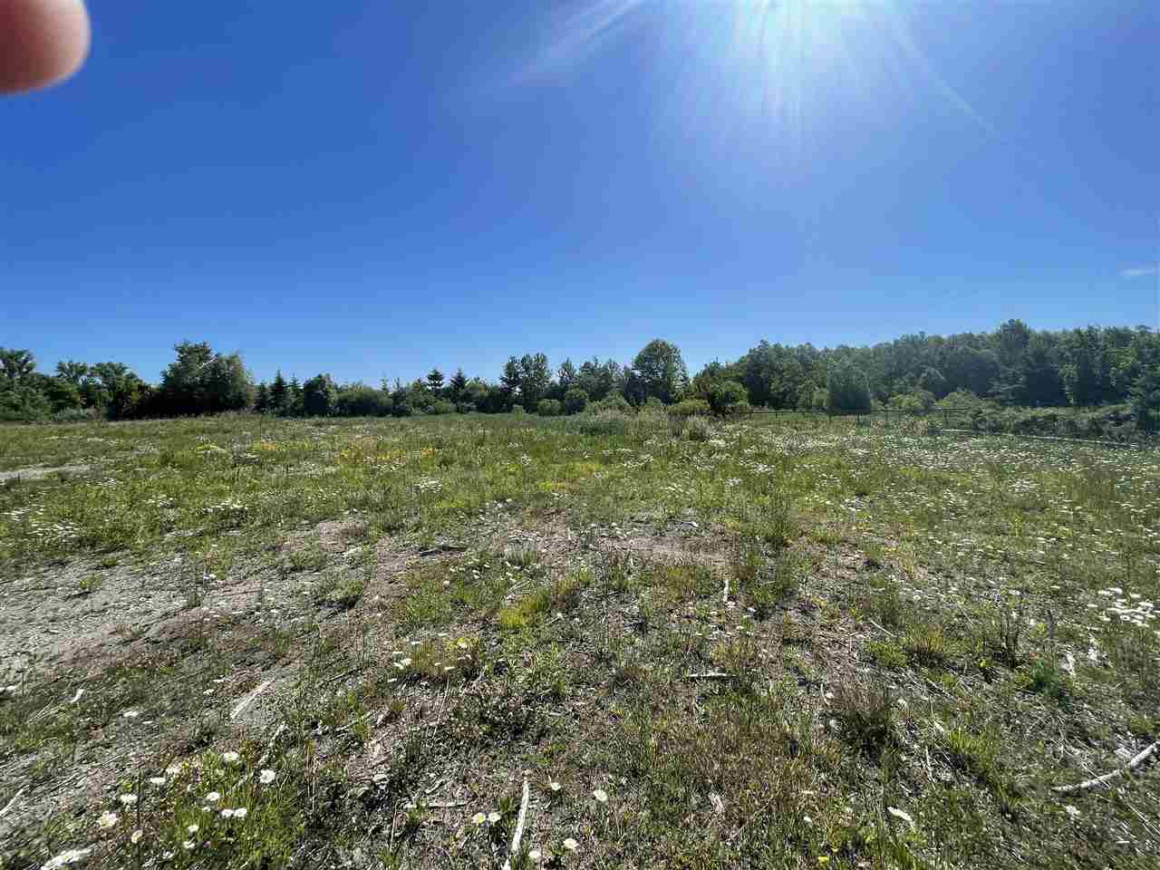 11758 - 2 Us 31 Highway Charlevoix MI 49720-000