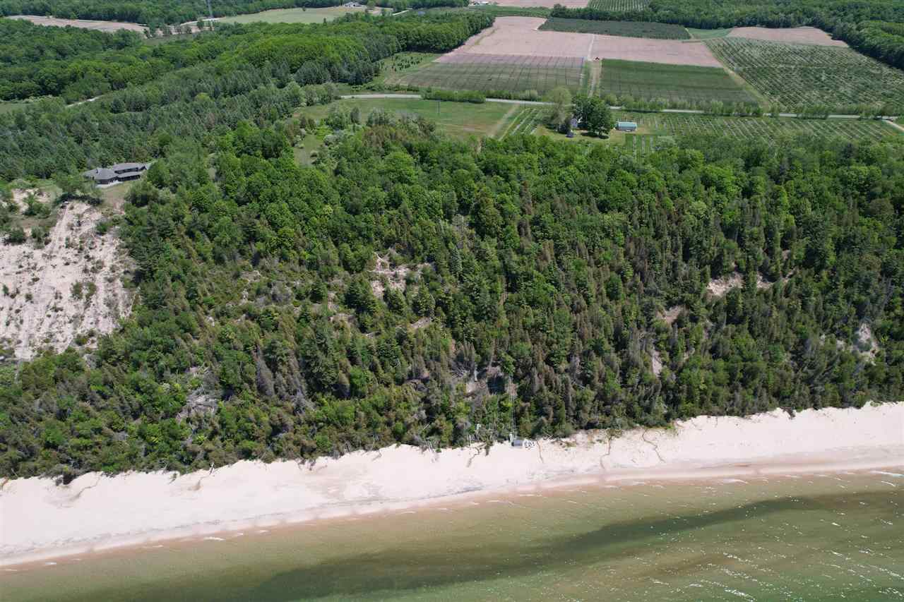 Tbd S Scenic Drive Montague MI 49437