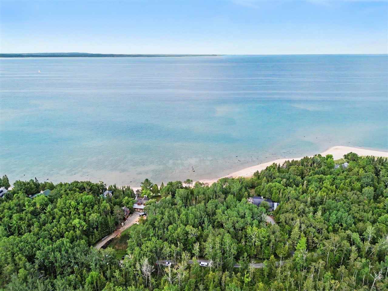 6802 Windemere Drive Harbor Springs MI 49740