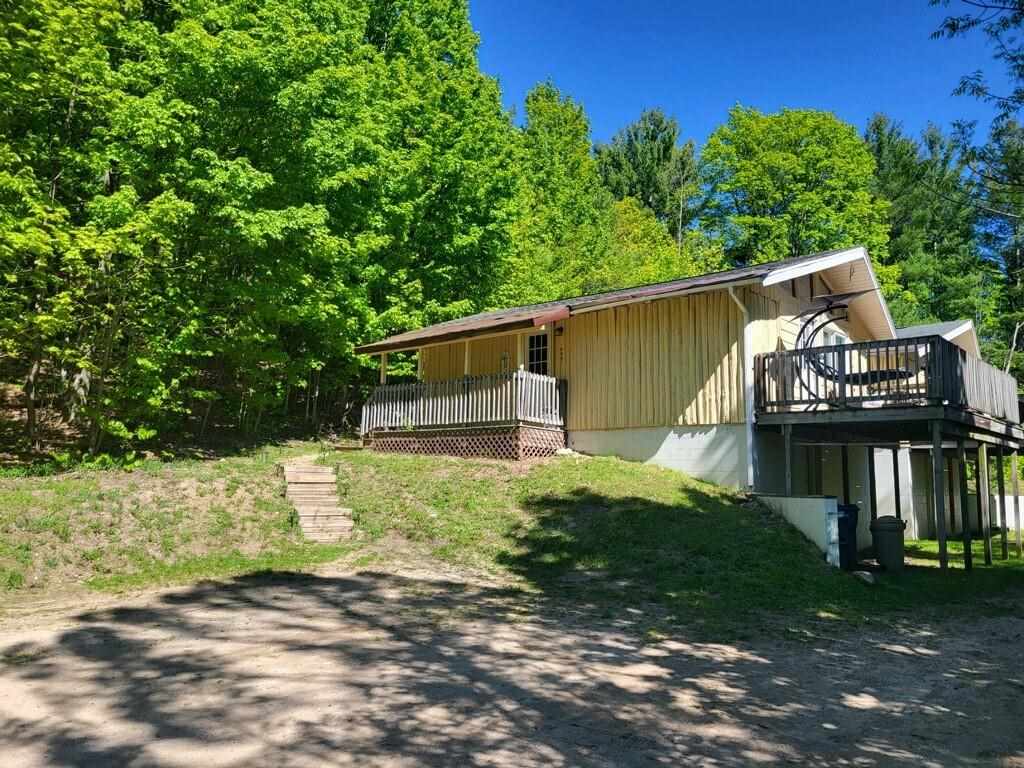 6997 N Conway Road Alanson MI 49706