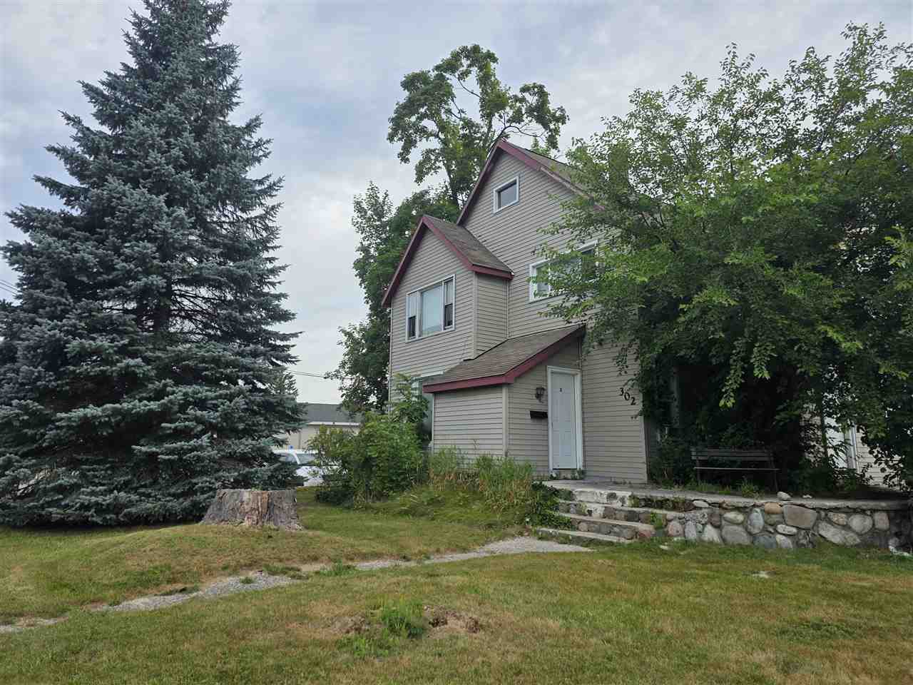 302 N Center Avenue Gaylord MI 49735