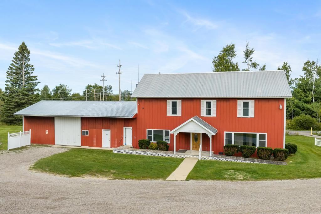 4826 Warren Street Conway MI 49722