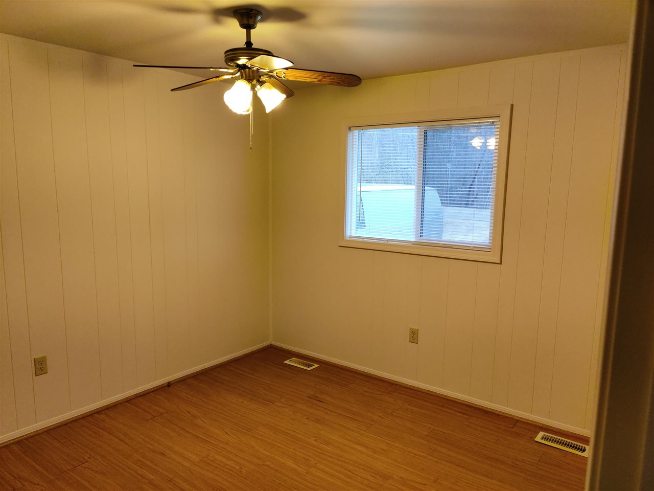 907 Erie Street East Jordan MI 49727