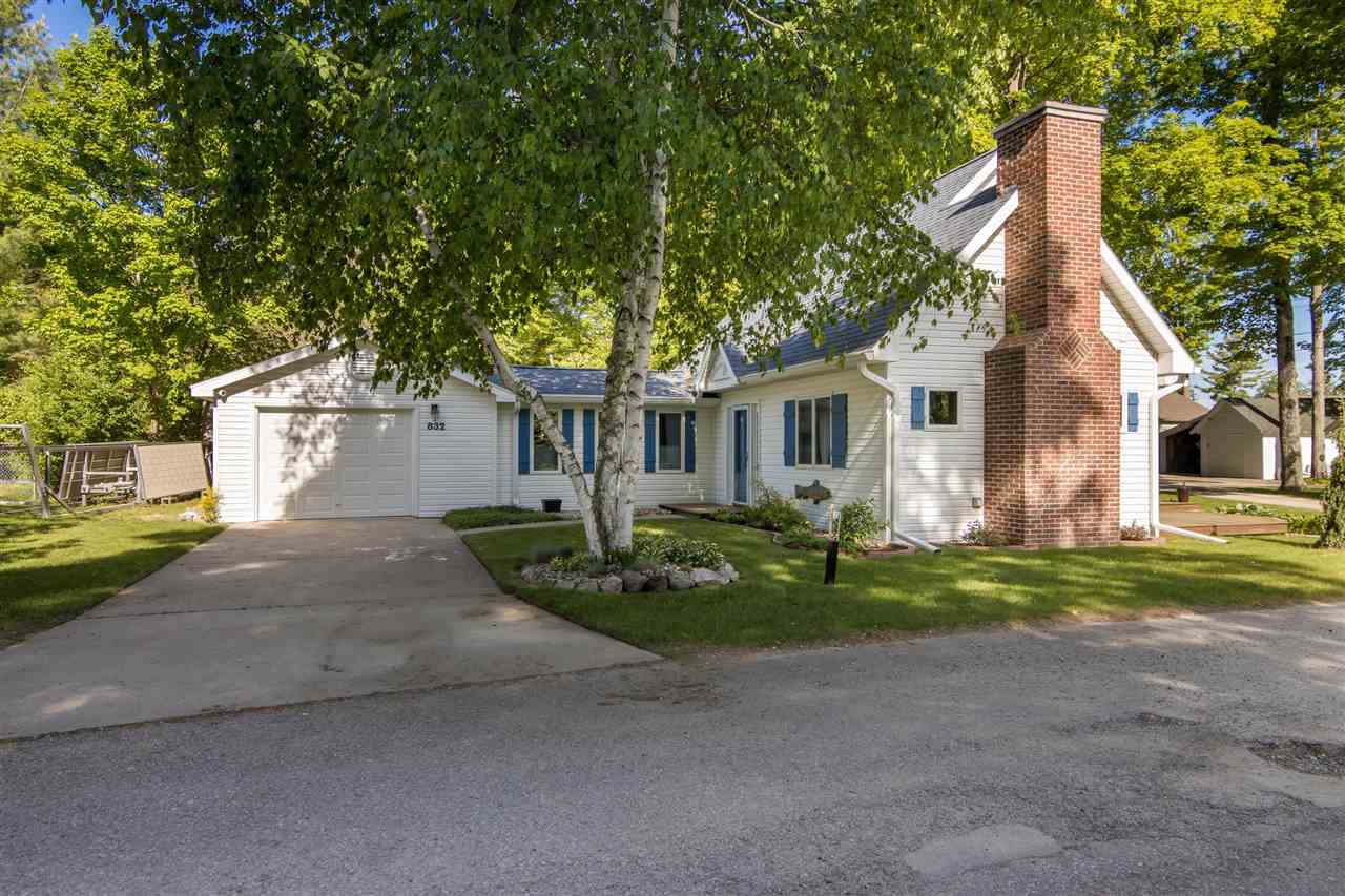 832 Deepwater Point Drive Bellaire MI 49615
