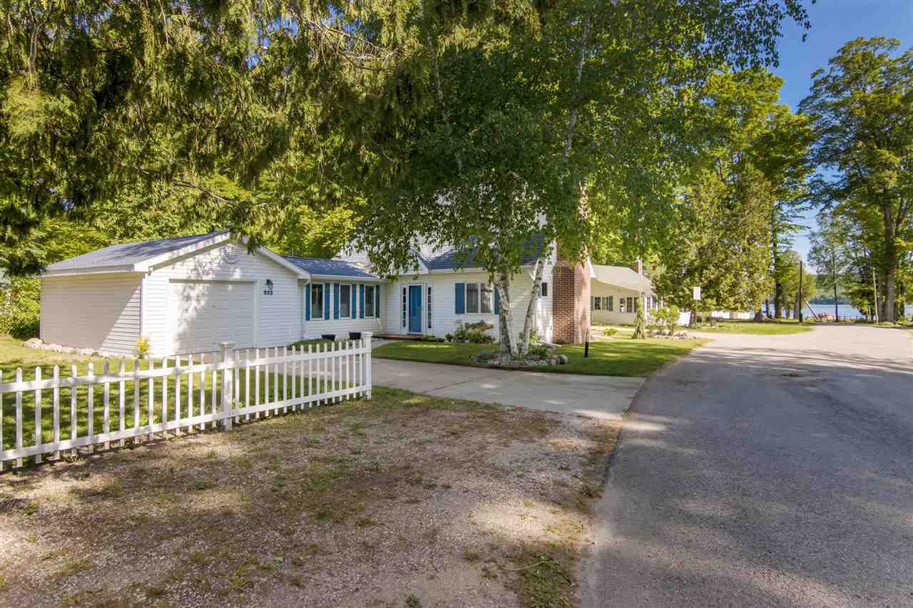 832 Deepwater Point Drive Bellaire MI 49615