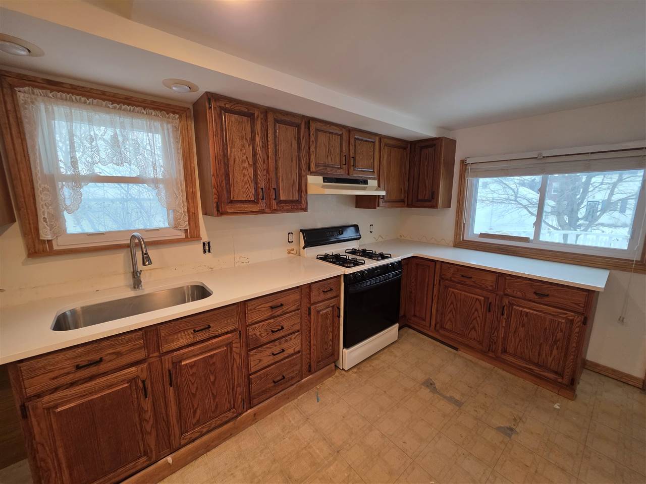 304 Ione Street Petoskey MI 49770