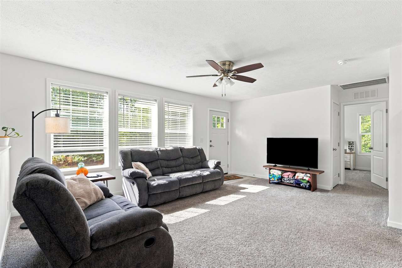 387 Silver Creek Road Petoskey MI 49770