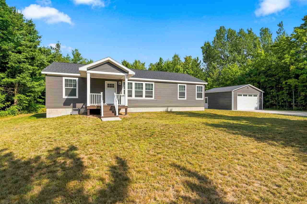 387 Silver Creek Road Petoskey MI 49770