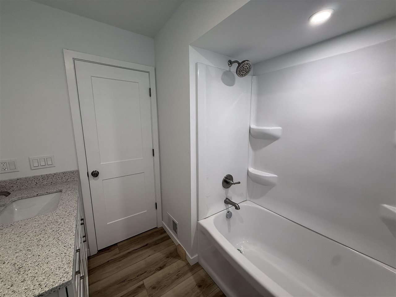 4195 Lakeshore Drive Charlevoix MI 49720