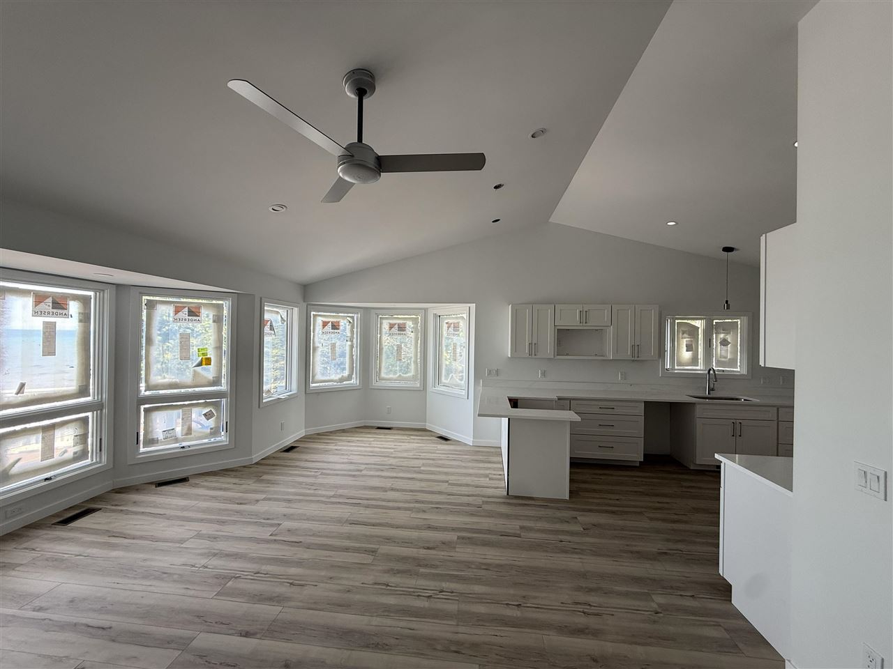 4195 Lakeshore Drive Charlevoix MI 49720