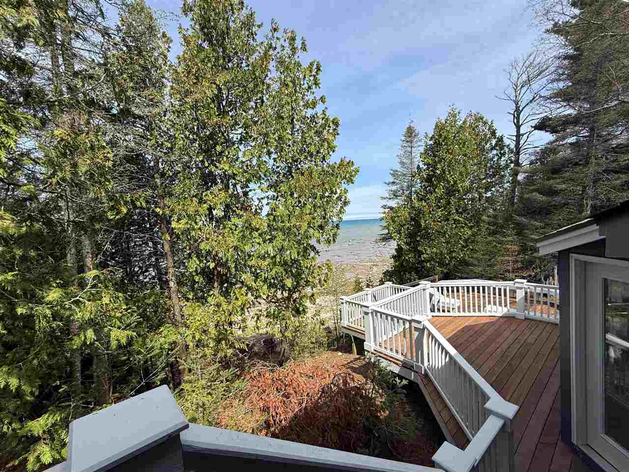 4195 Lakeshore Drive Charlevoix MI 49720