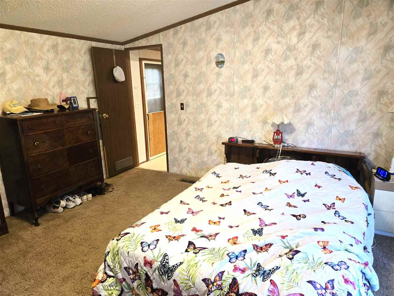 06685 M66 Charlevoix MI 49720