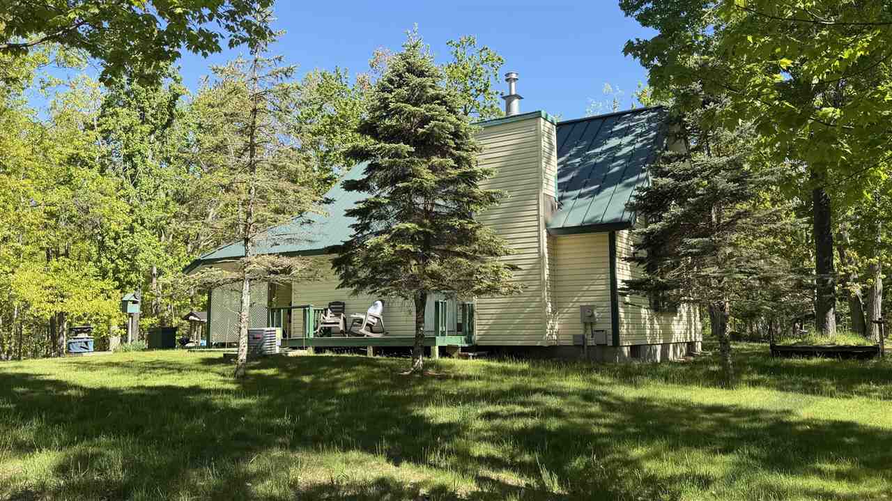 7774 Sandpiper Trail Gaylord MI 49735