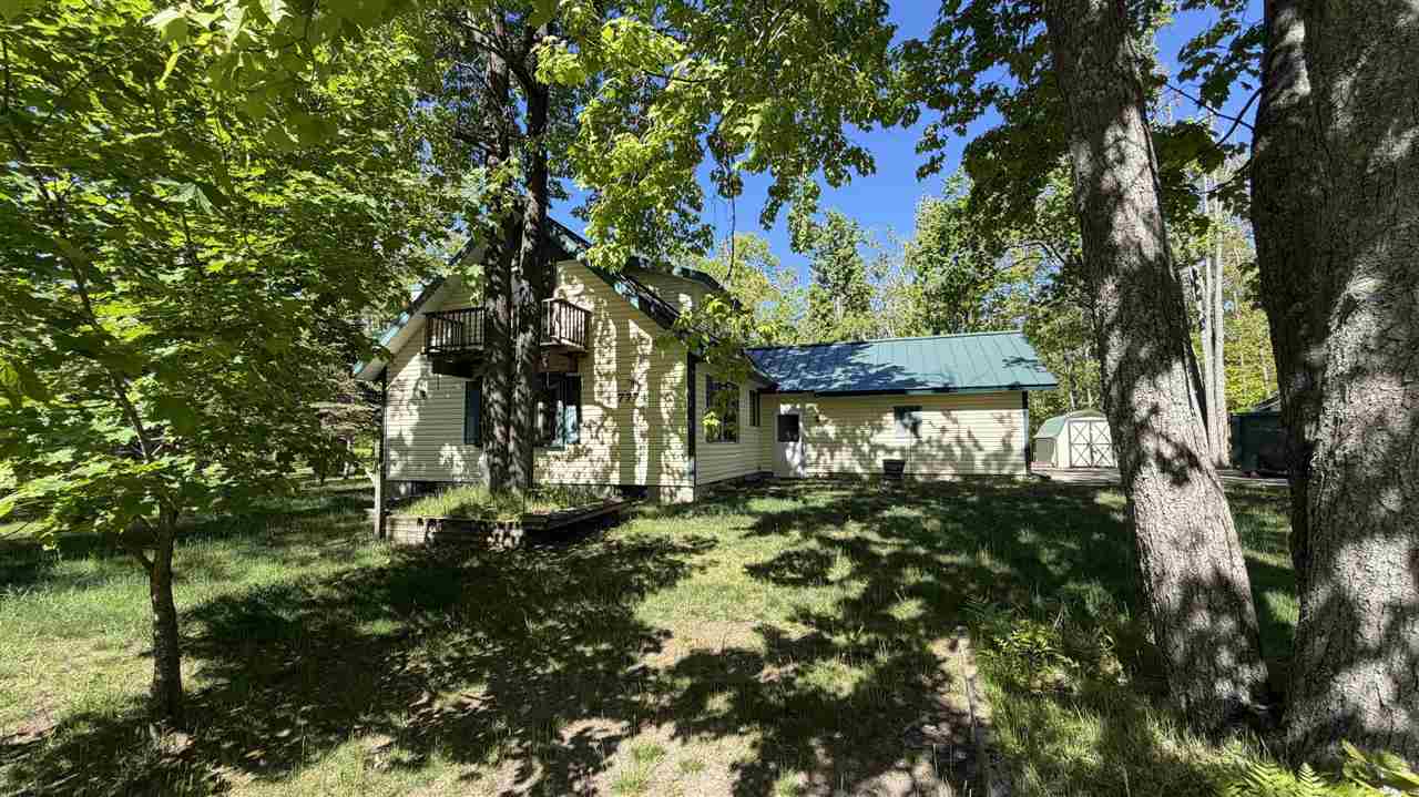 7774 Sandpiper Trail Gaylord MI 49735