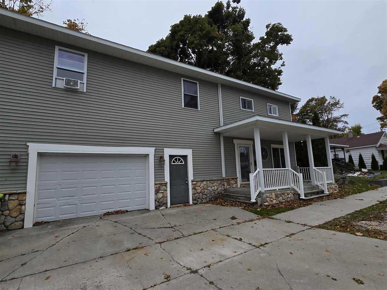 260 Mary Street St. Ignace MI 49781