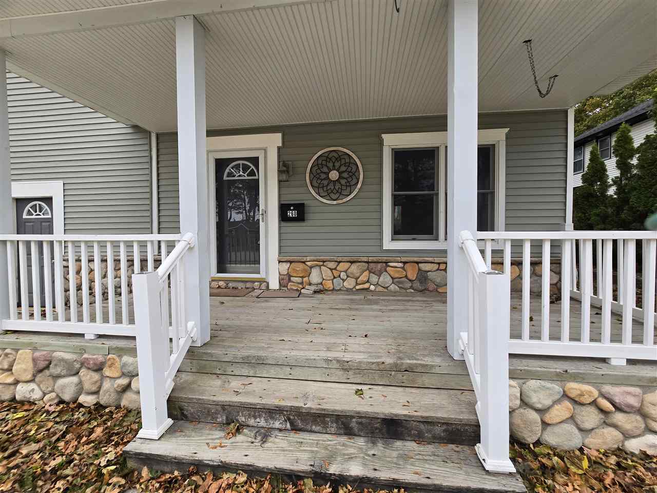260 Mary Street St. Ignace MI 49781