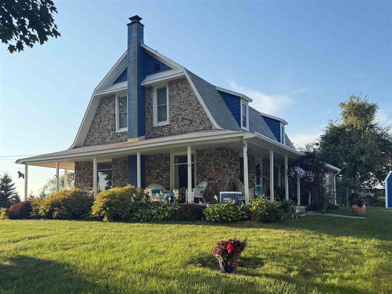 9588 Atwood Road Charlevoix MI 49720